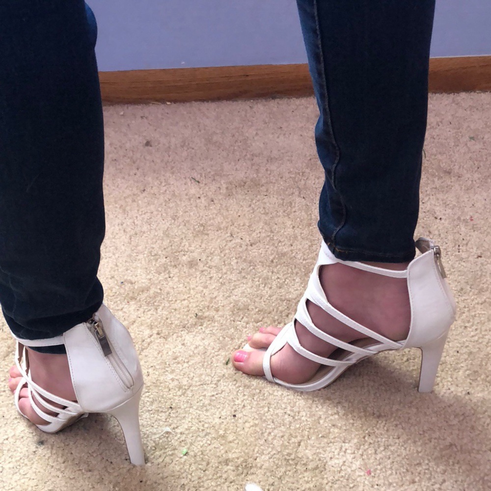 Charlotte Russe White 5” Heels - Picture 5 of 5